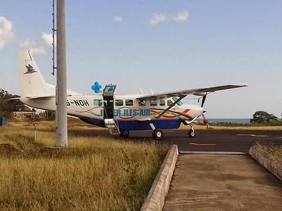 image Interdiction  des avions monomoteurs : Int’Air Îles épargnée